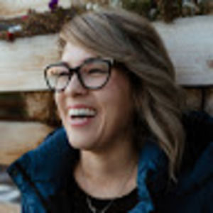 Meet your Posher, Angela